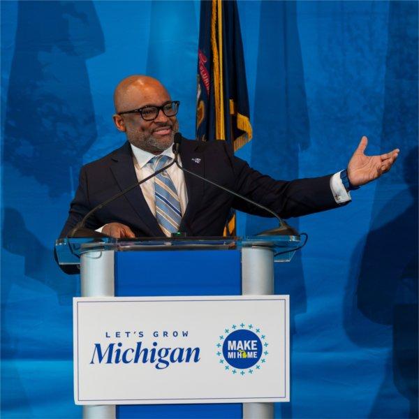 B. Donta Truss speaks during news conference announcing GVSU receiving a grant