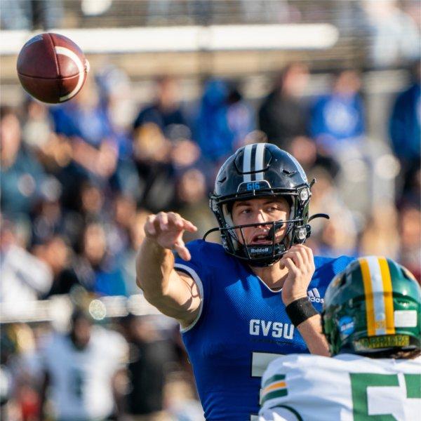 GVSU quarterback Vinnie Meschi throws a pass.