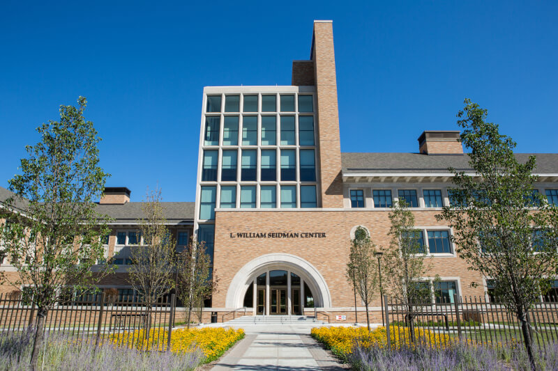 A photo of the Seidman College of Business building in Grand Rapids.