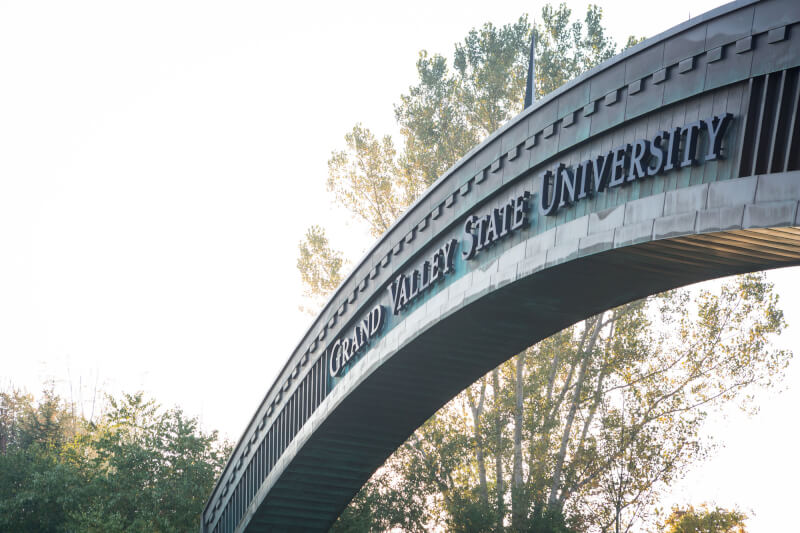 A photo of the arch over Campus Drive near the north entrance to campus.