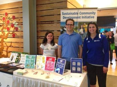 From left, SCDI Graduate Assistant Kimberly Schoetzow, Organicycle Owner Justin Swan and Chelsea Brehm. 
