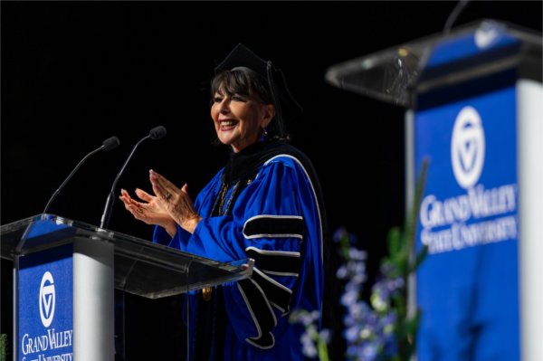 President Mantella addresses graduates.