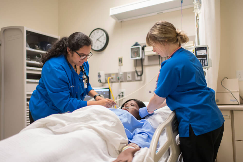 GVSU receives $600,000 grant to fund scholarships for nursing - GVNext