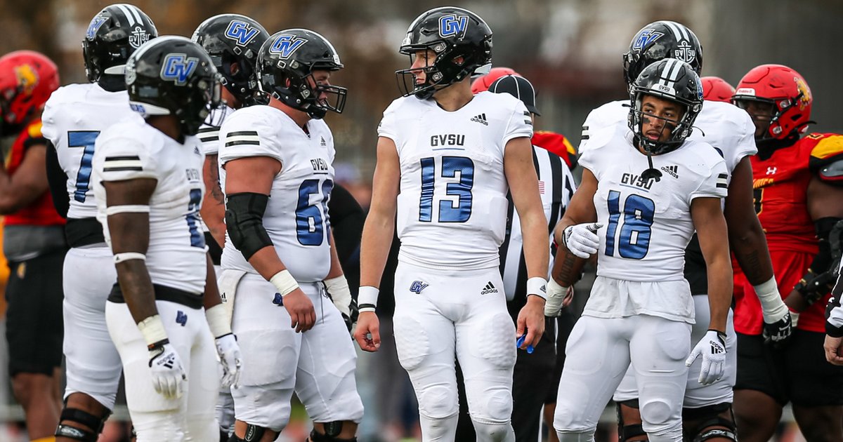 No. 1 Grand Valley football takes on Wayne State in GLIAC contest GVNext