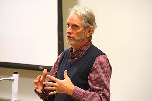 Photo courtesy of Mario Amaya-Velazquez<br> James Cowan presents a lecture in Sarah King�s LIB 100 class on March 26.