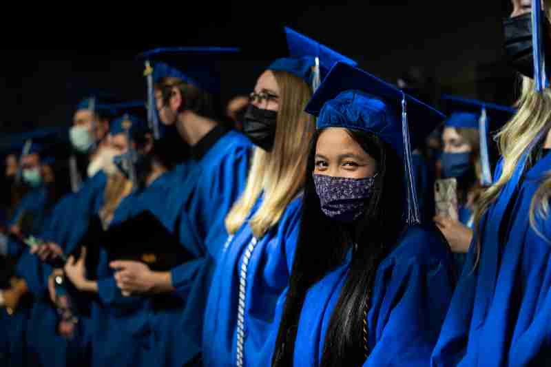 GVSU Fall Class of 2021 recognized at in-person Commencement ceremonies ...