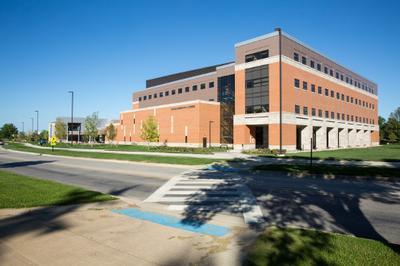 GVSU to dedicate new P. Douglas Kindschi Hall of Science - GVNext